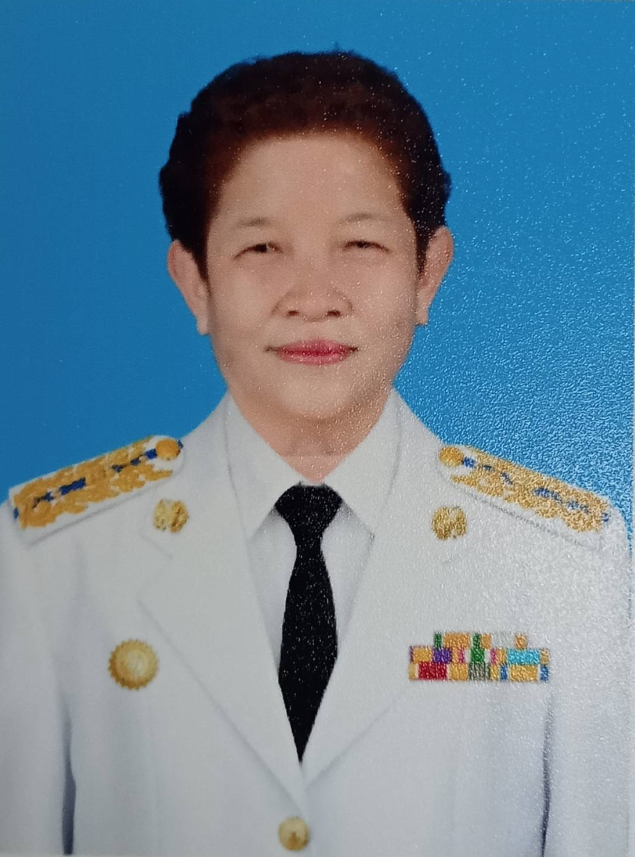 นางเยี่ยม  ปาสาบุตร 
